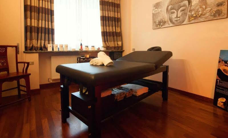 Hotel Santoli 포레타테르메 외부 사진